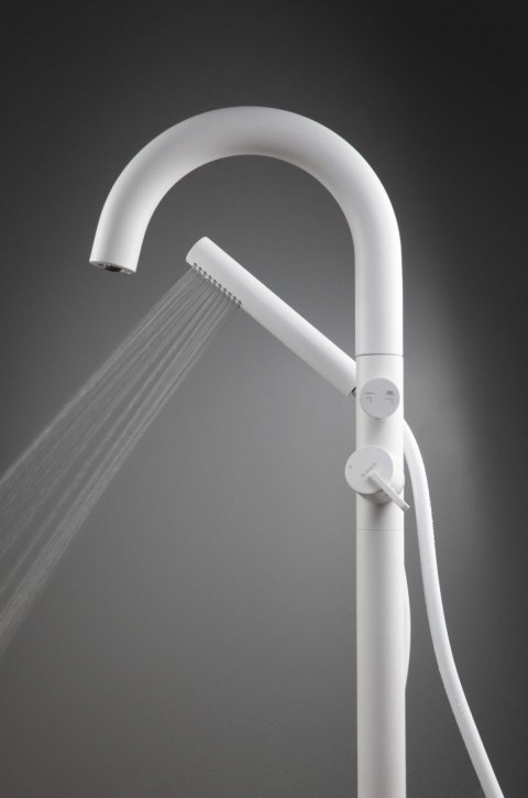 Deante Bateria wannowa wolnostojąca z zestawem prysznicowym Deante Bateria wannowa wolnostojąca z zestawem prysznicowym